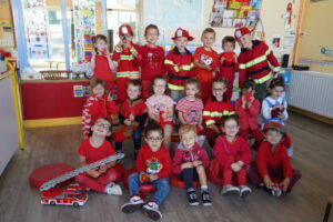 Première journée colorée de l’année à l’école : vive le rouge !